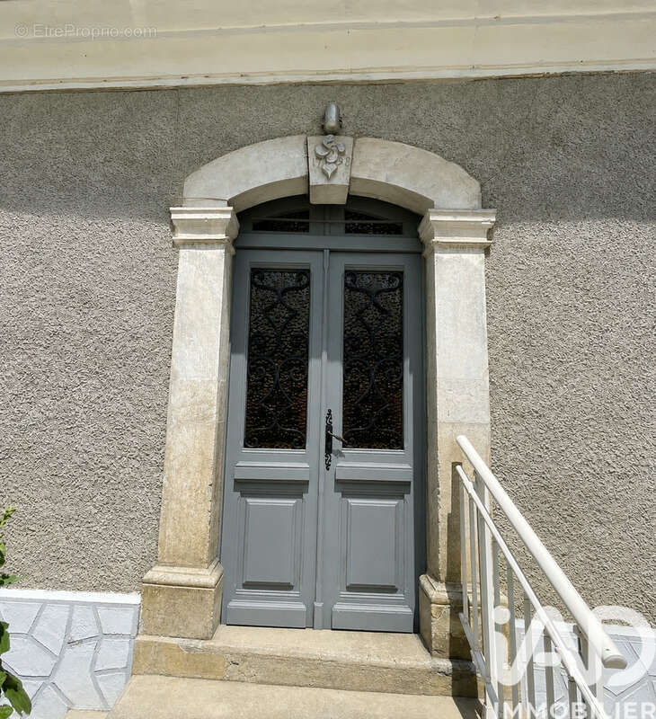 Photo 9 - Maison à POUEYFERRE