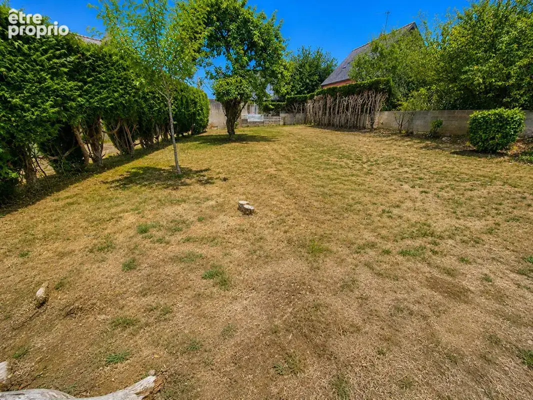 Terrain constructible 497 m² - avec garage - centre à 350 m - photo 3