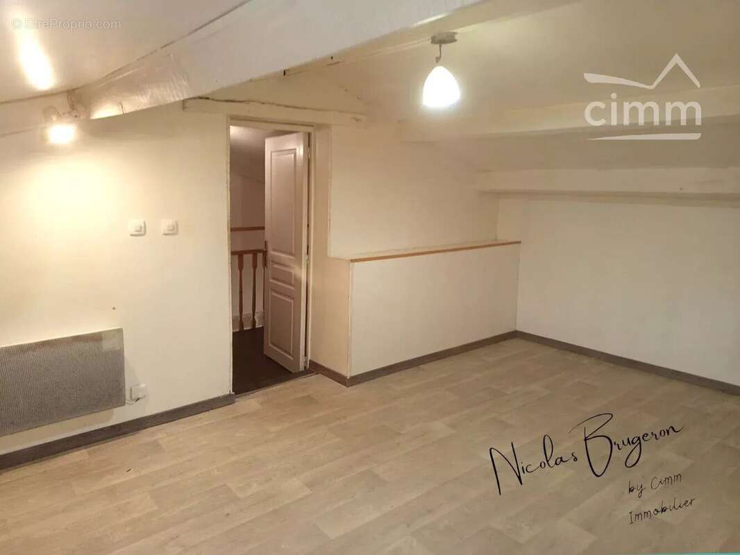 En exclusivité – deux maisons, revenu locatif immédiat et 1 505 m² de terrain - photo 24
