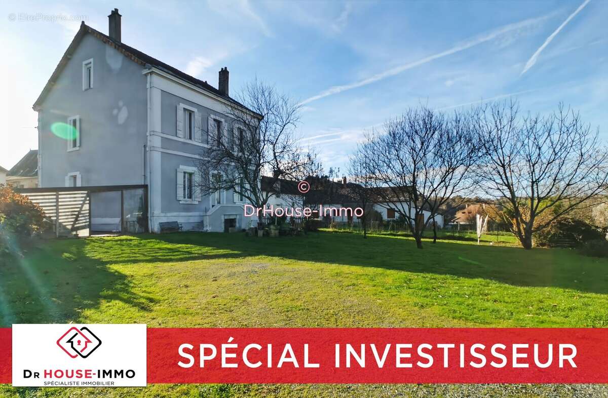 Appartement à JUMILHAC-LE-GRAND