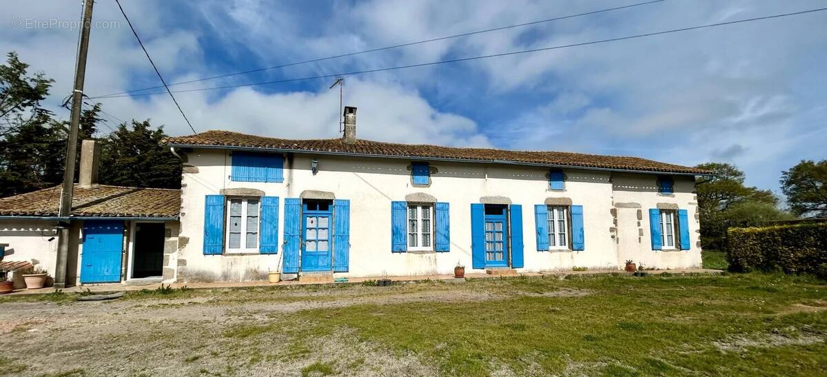 Maison à LAGEON