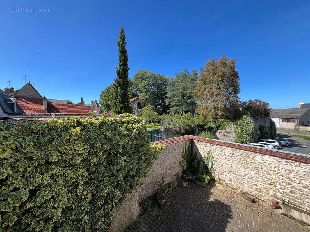 Appartement à DECIZE