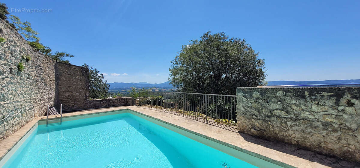 Maison de village avec vue panoramique, jardin et piscine - photo 2