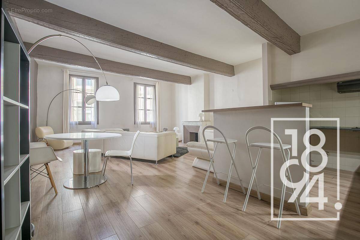 Appartement à AIX-EN-PROVENCE