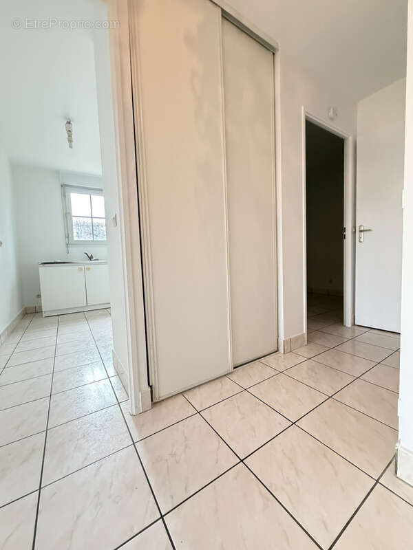 Appartement à LIMOURS