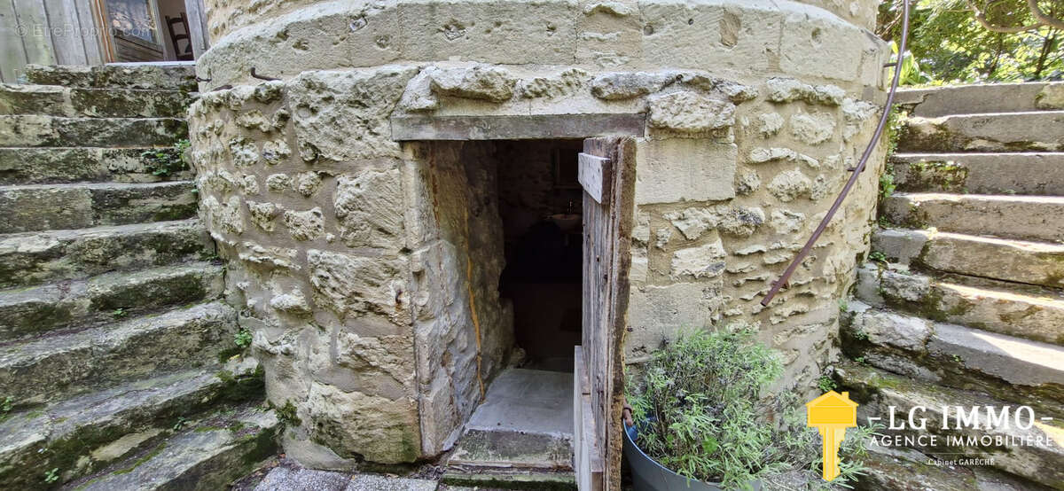 Maison à SAINT-FORT-SUR-GIRONDE