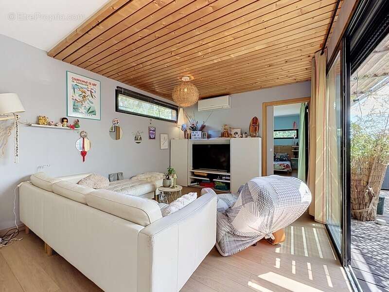 Juvignac : fontcaude – villa contemporaine en bois avec piscine et vue panoramique sur le golf - photo 16