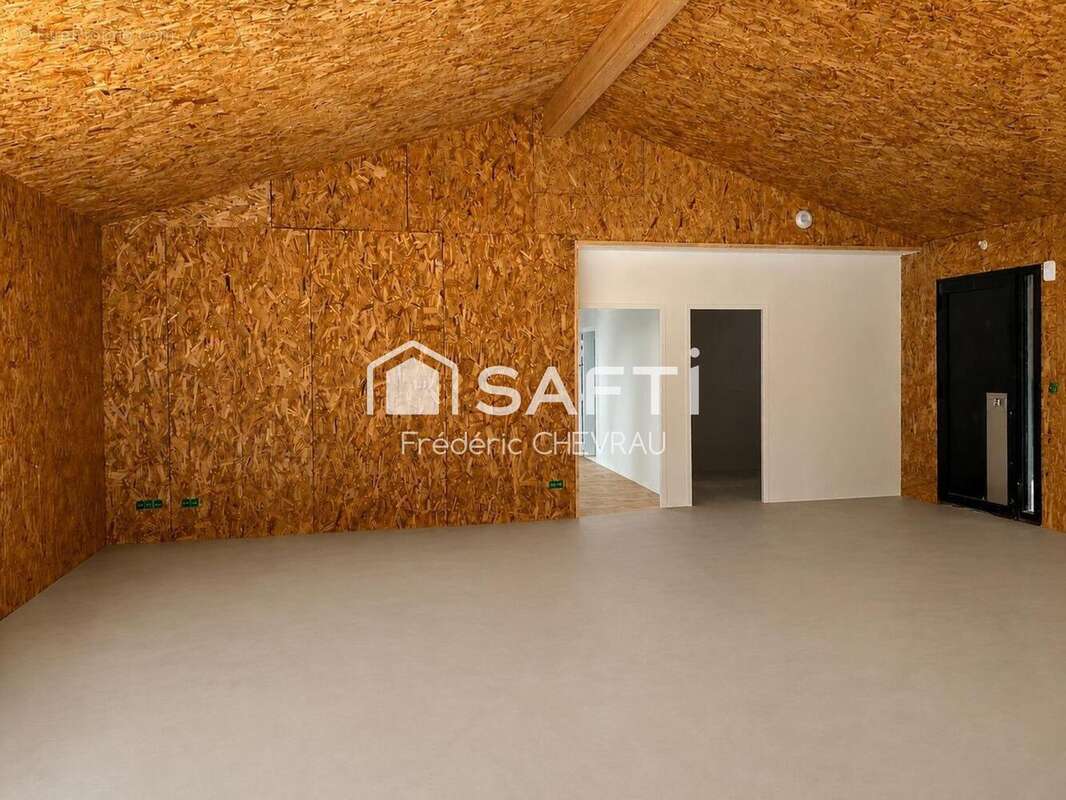 Maison 135 m² à Ecoche  - photo 2