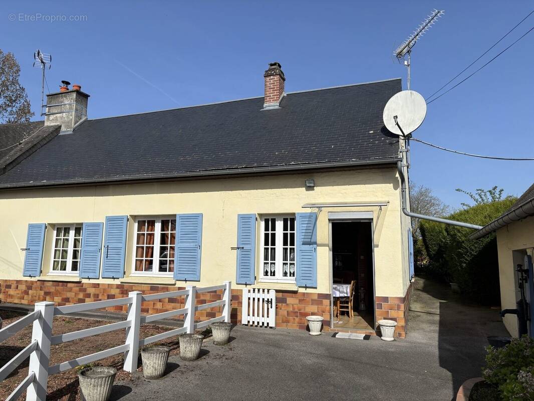 Maison à NIBAS