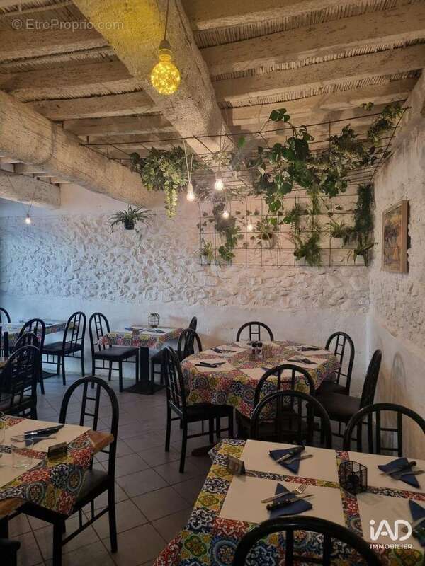 Photo 9 - Commerce à SAINT-ANDRE