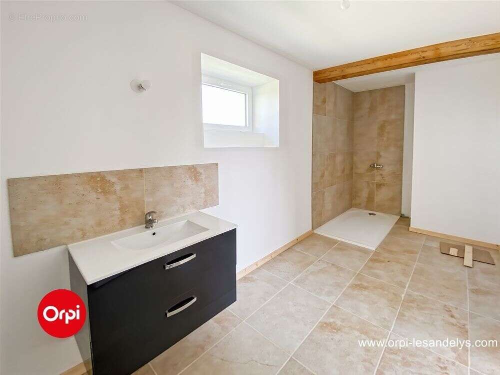 Maison à LE VAUDREUIL