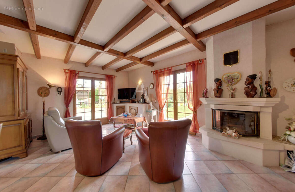 Maison à GURGY