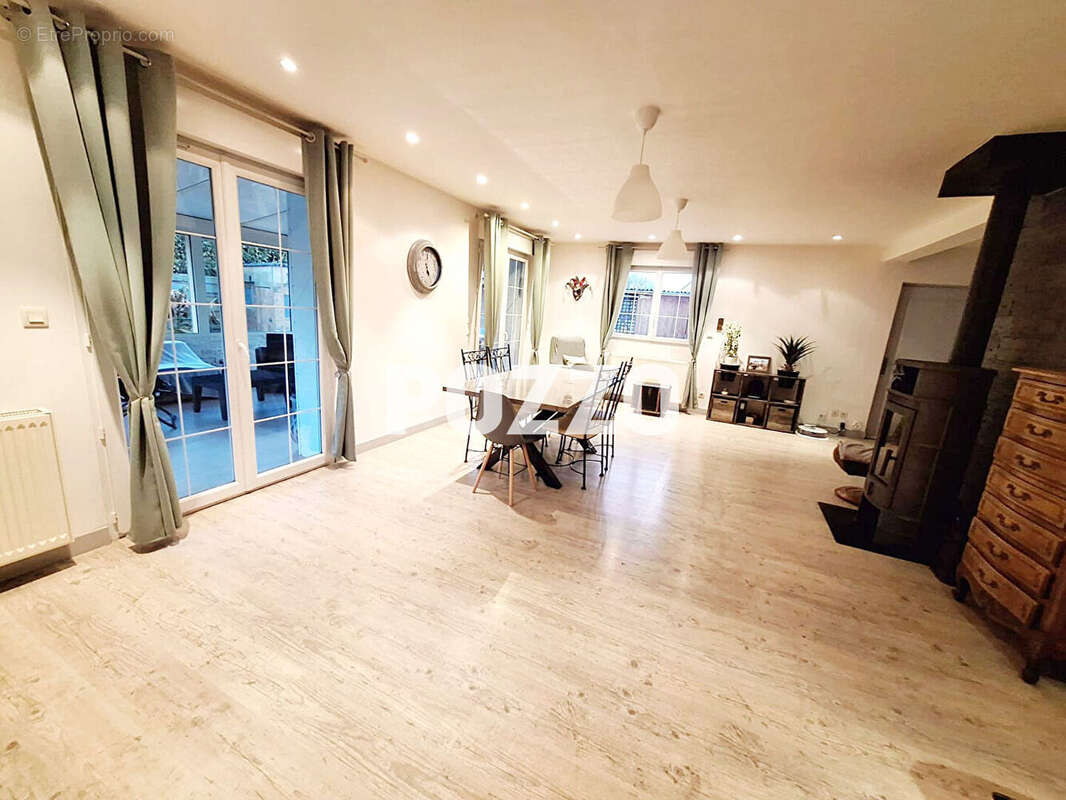 Maison à GRENTHEVILLE