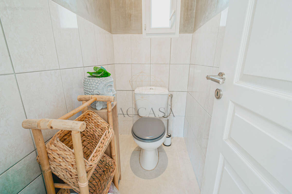 Maison avec terrain constructible de 4 260 m2 et permis accordé   Bonifacio, Vallée Saint-Julien - photo 29