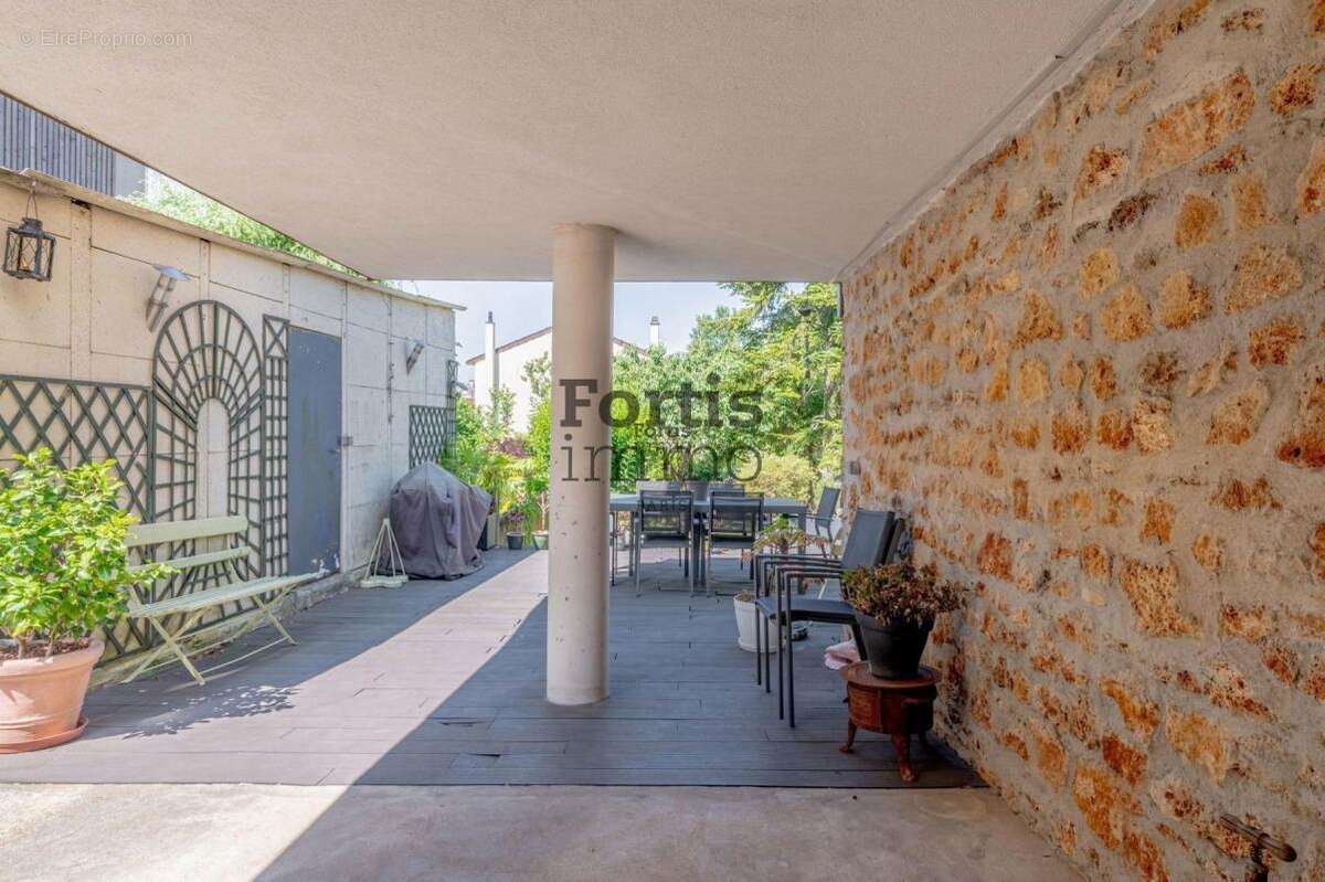 Maison à FONTENAY-SOUS-BOIS