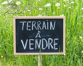 Terrain à LES MATELLES