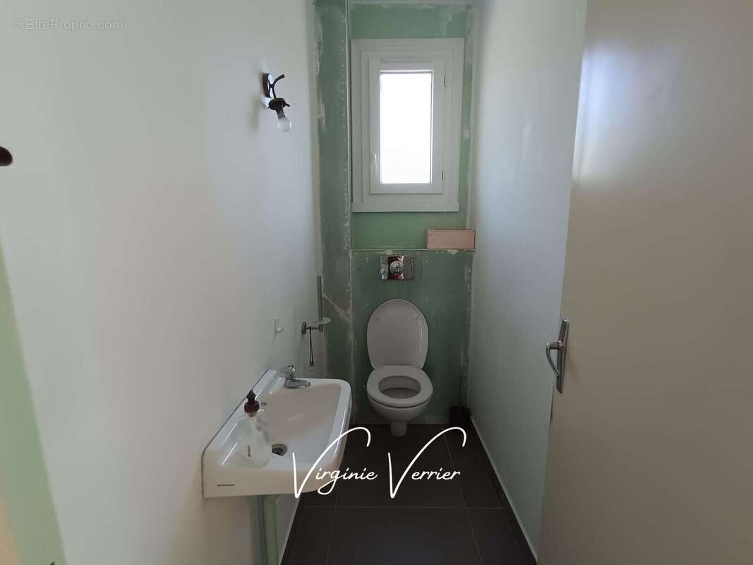 Maison 139 m² à Beyssenac  - photo 20