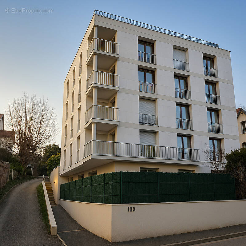 Appartement à LE PERREUX-SUR-MARNE