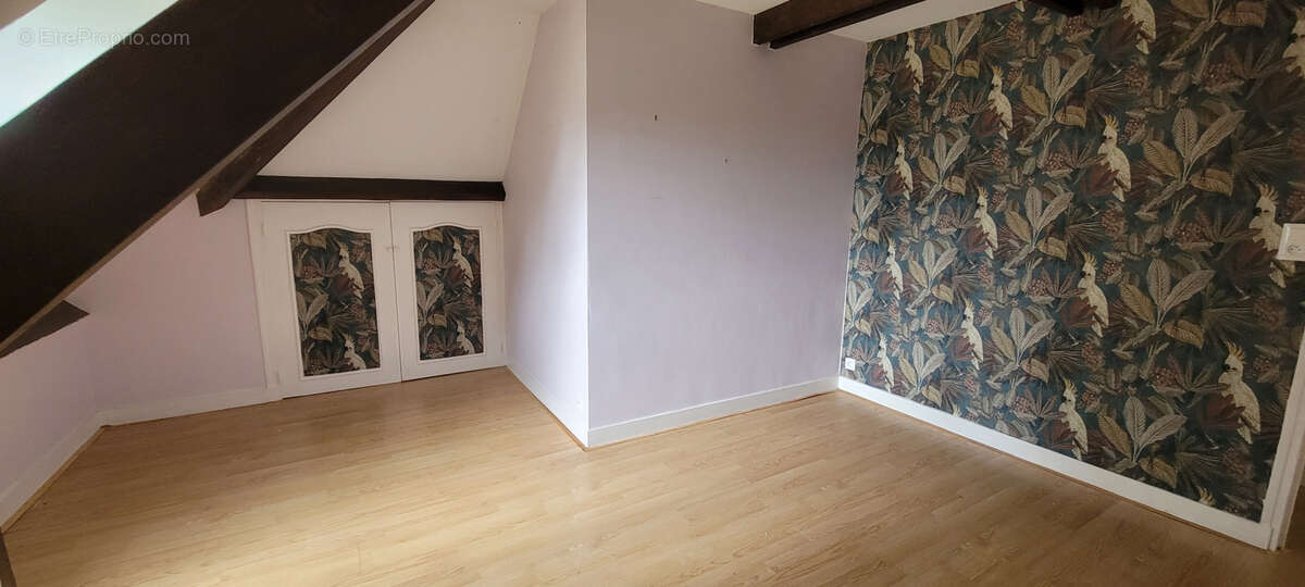 Pavillon familial avec vie de plain-pied dans un secteur recherché ! - photo 13