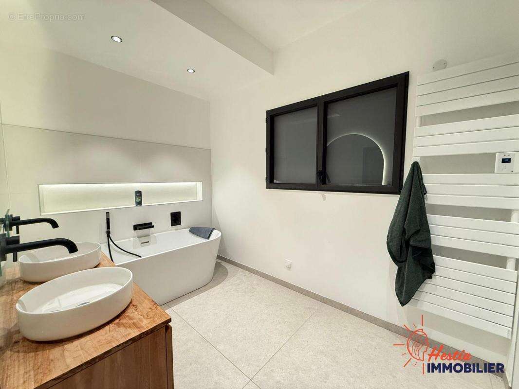 Maison à JOUY-LES-REIMS