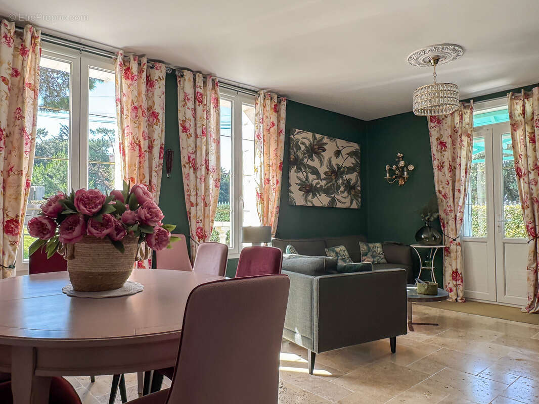 Maison à SAINT-PALAIS-SUR-MER