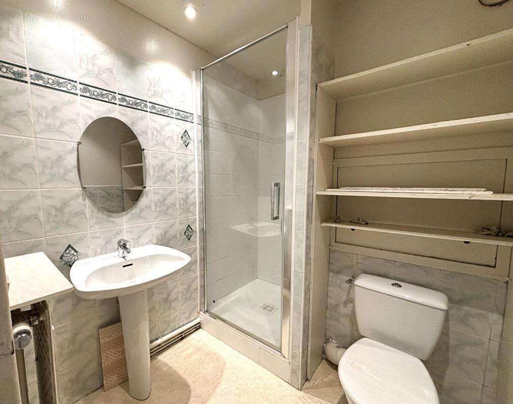 Appartement à ANDREZIEUX-BOUTHEON