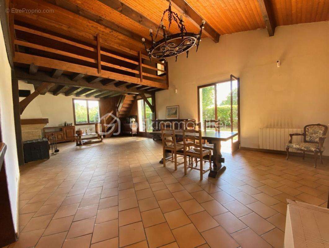 Maison à AUDENGE