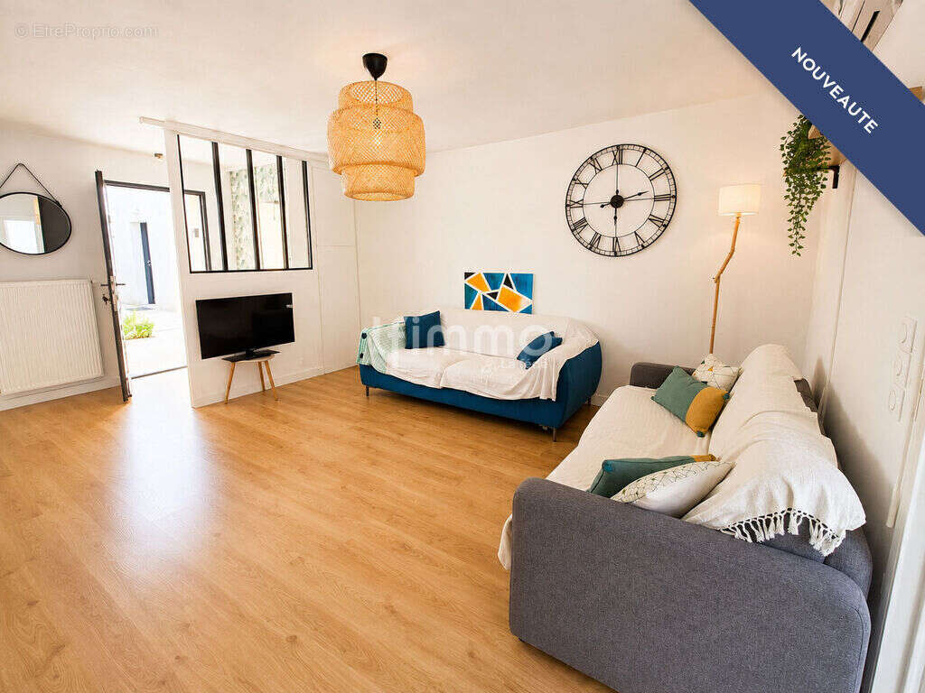 Appartement T2 de 48m2 avec terrasse et parking - photo 3