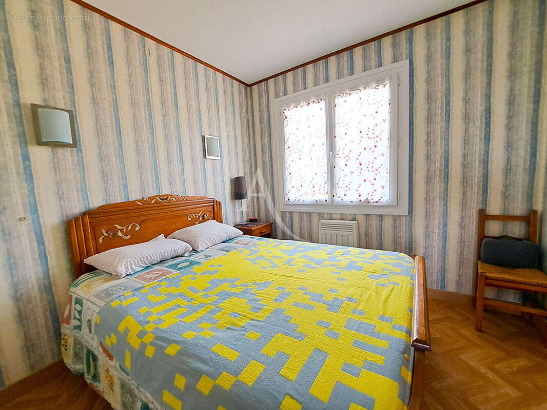 Maison à SAINT-PROUANT