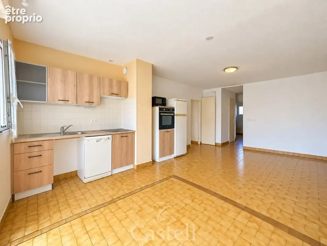 ***appartement t2 avec parking  centre port du cap d'agde*** - photo 2