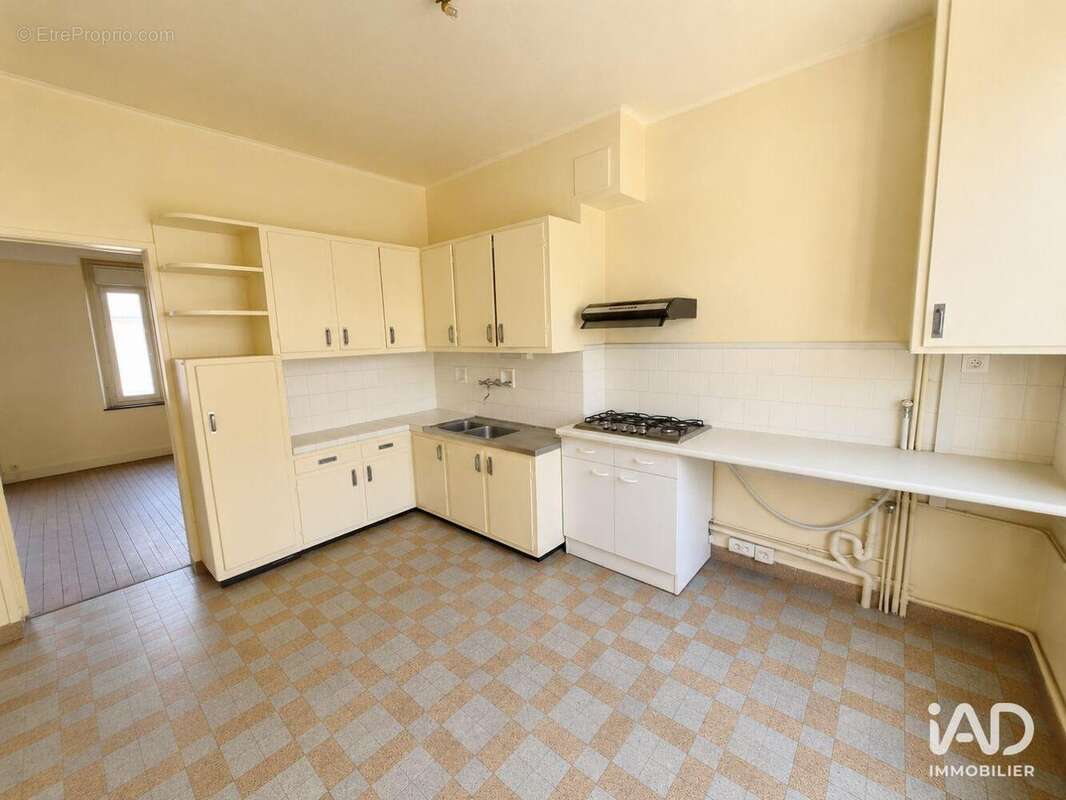 Maison 123 m² à Sully-Sur-Loire  - photo 4
