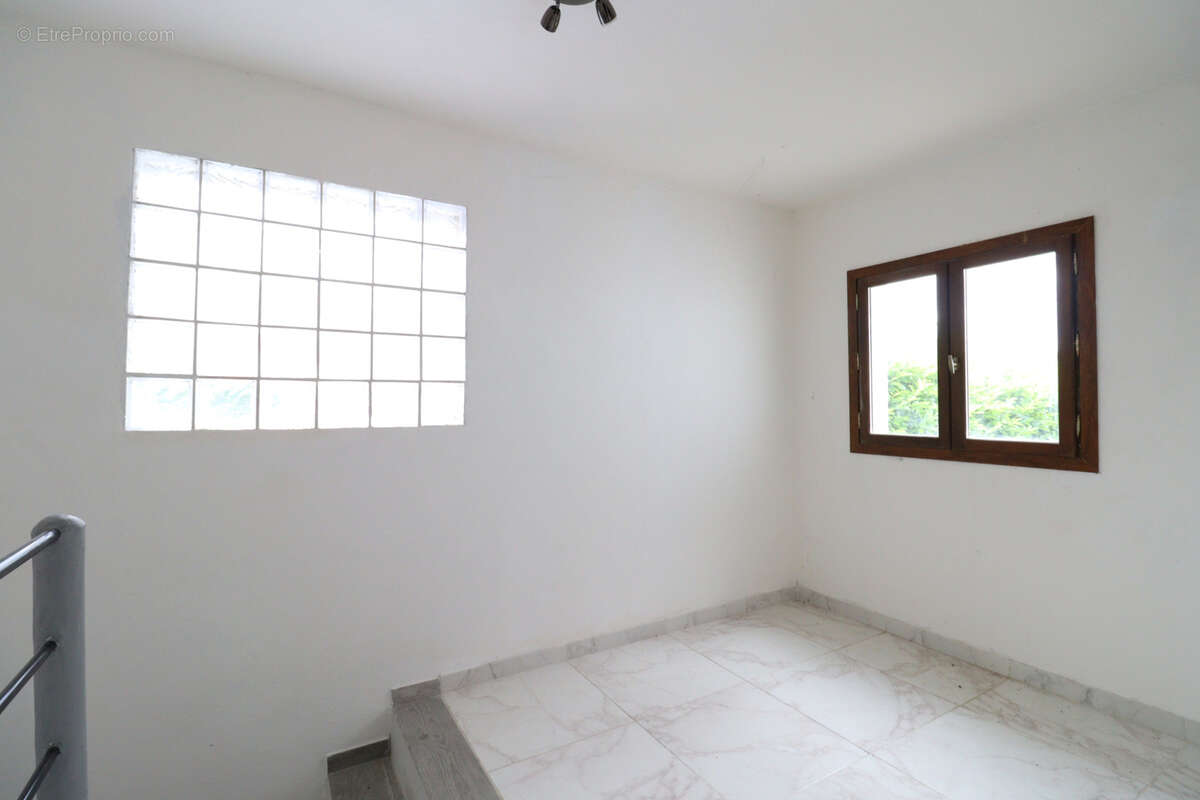 Maison à ECHIROLLES