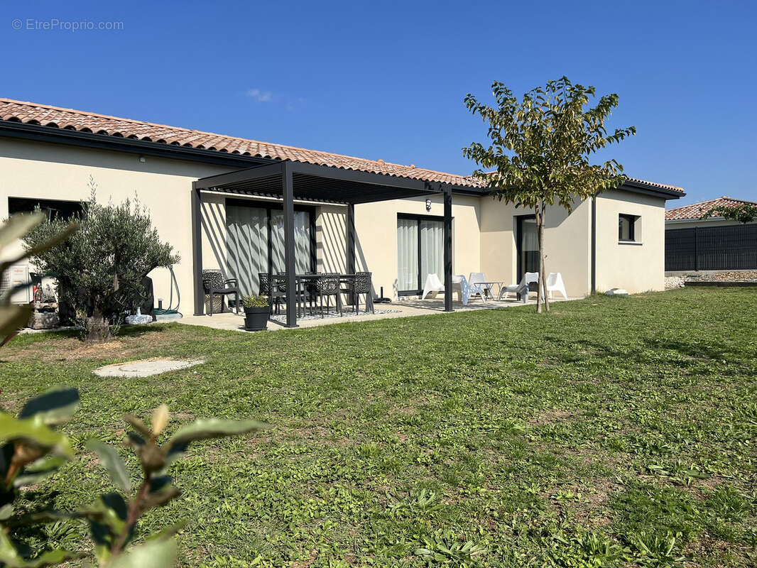 Maison à MOURS-SAINT-EUSEBE