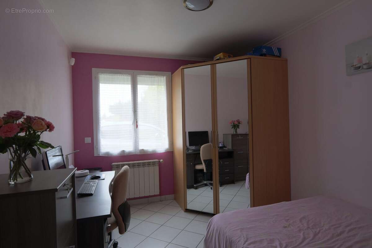 Maison 165 m² à Villeneuve-Sur-Yonne  - photo 8