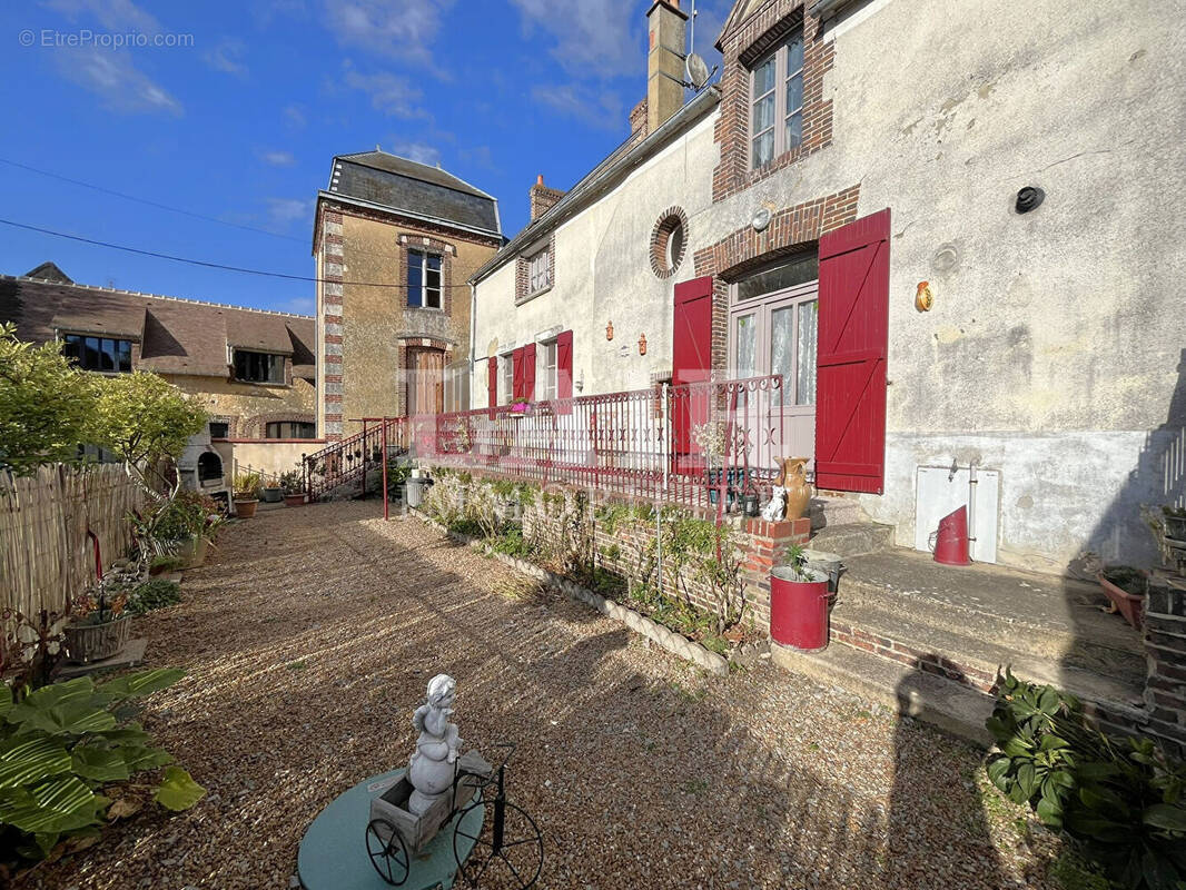 Maison à MORTAGNE-AU-PERCHE