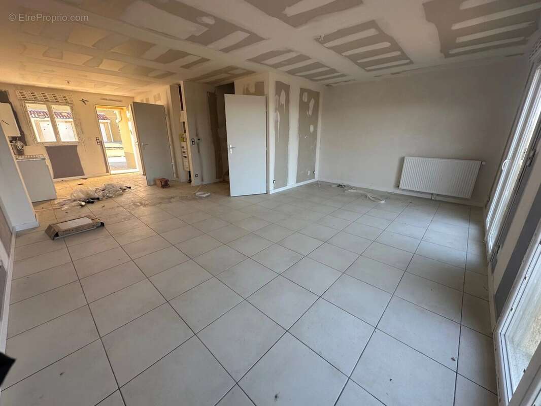 Maison à CASTELMAUROU