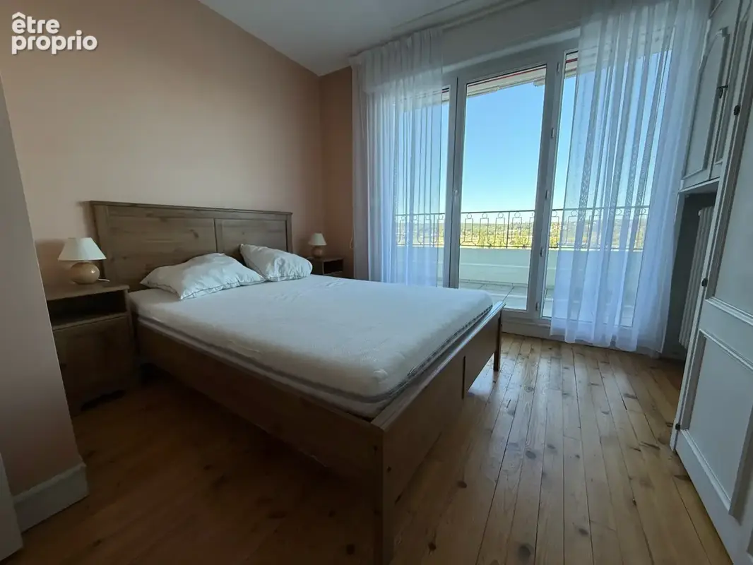 Appartement au dernier étage avec vue dominante sur plan d'eau - photo 4