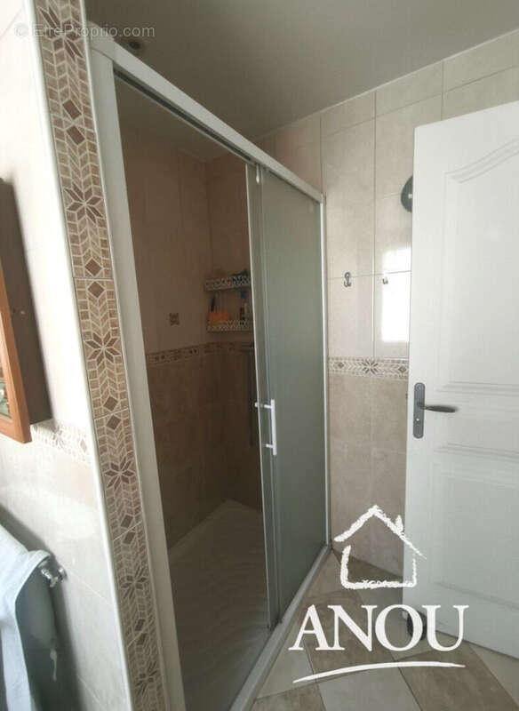 Maison à SAINT-DENIS-LES-PONTS