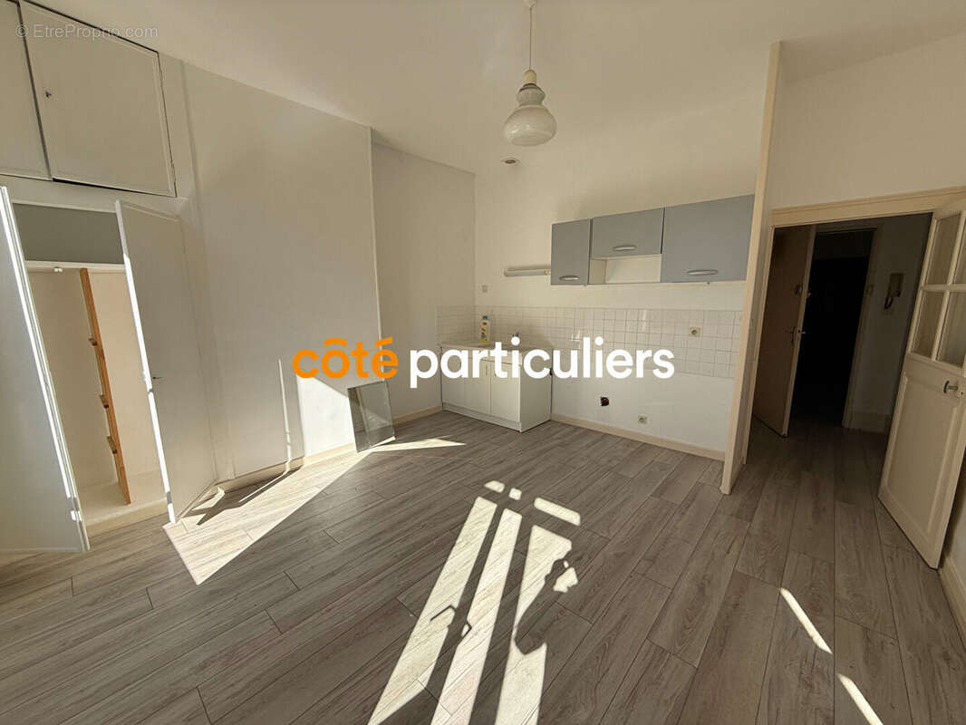 Appartement à SAINT-AMAND-MONTROND