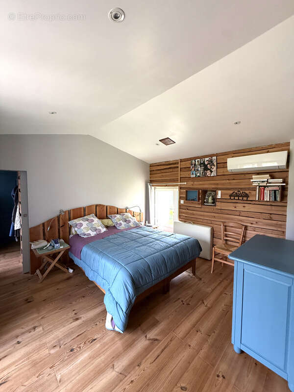 Maison à SAINT-MAURICE-LA-CLOUERE