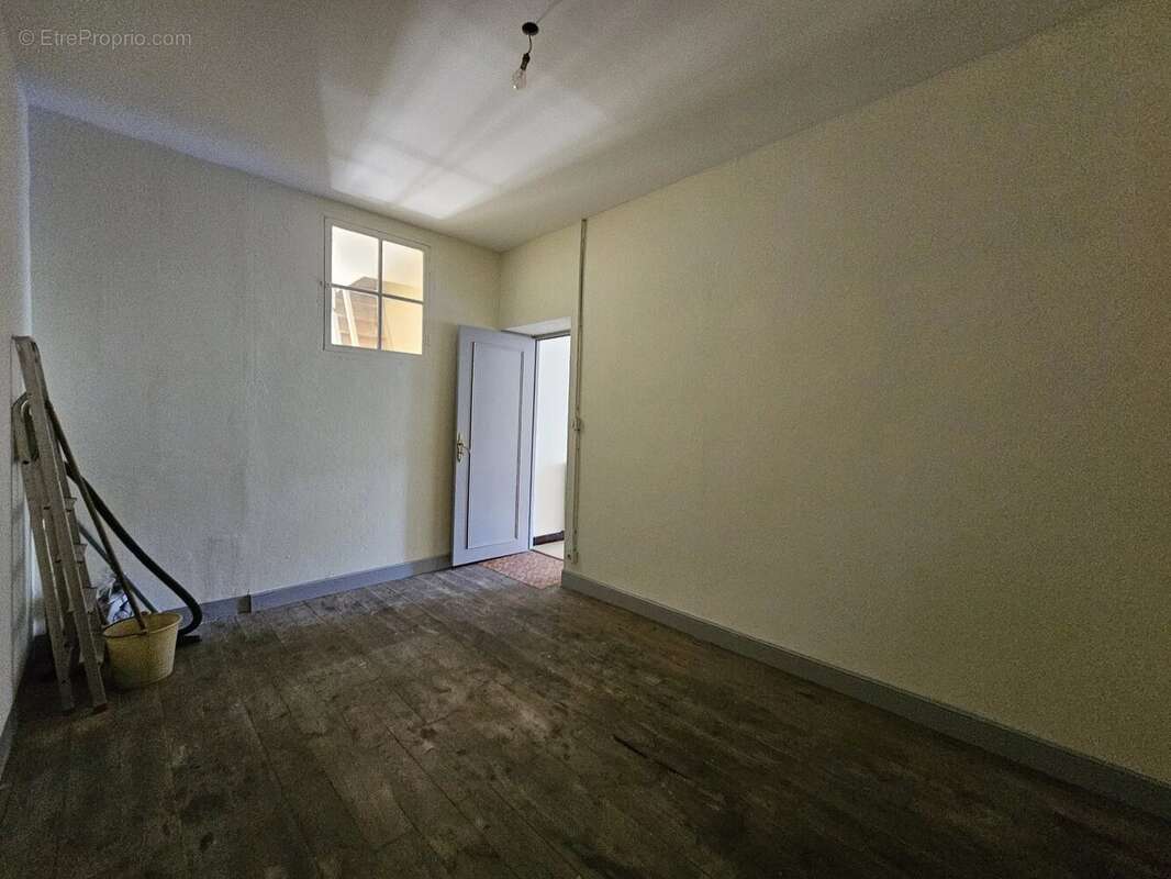 Appartement à LE TEIL