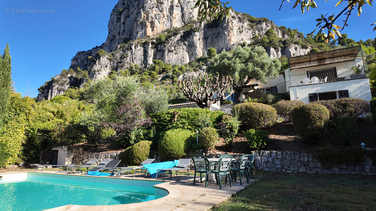 Maison à SAINT-JEANNET
