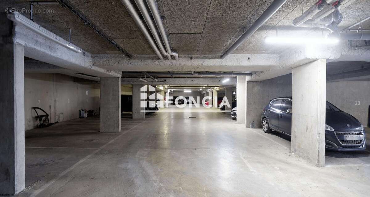 Appartement à CORBEIL-ESSONNES