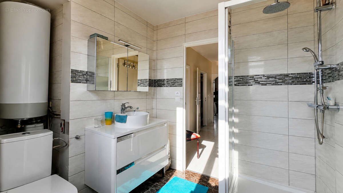 Appartement à CHAMPIGNY-SUR-MARNE