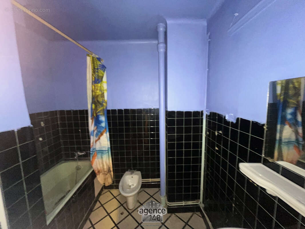 Appartement à MARSEILLE-8E