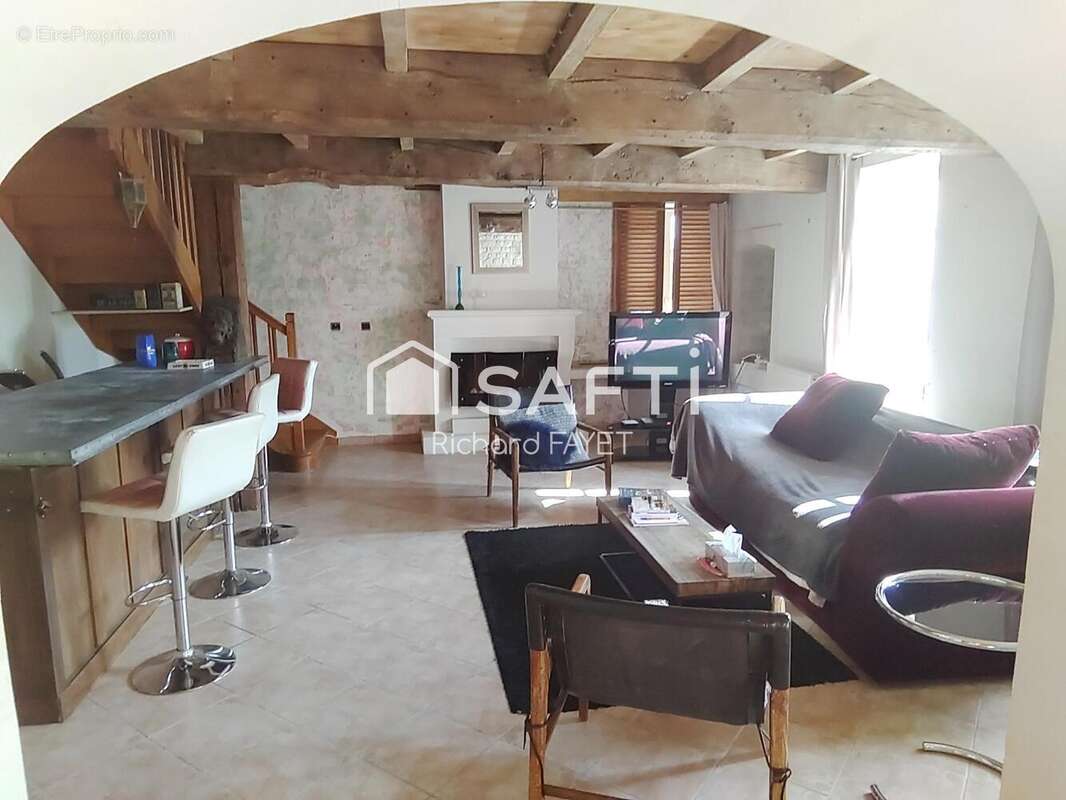 Photo 2 - Maison à SAINT-GENIS-DE-SAINTONGE