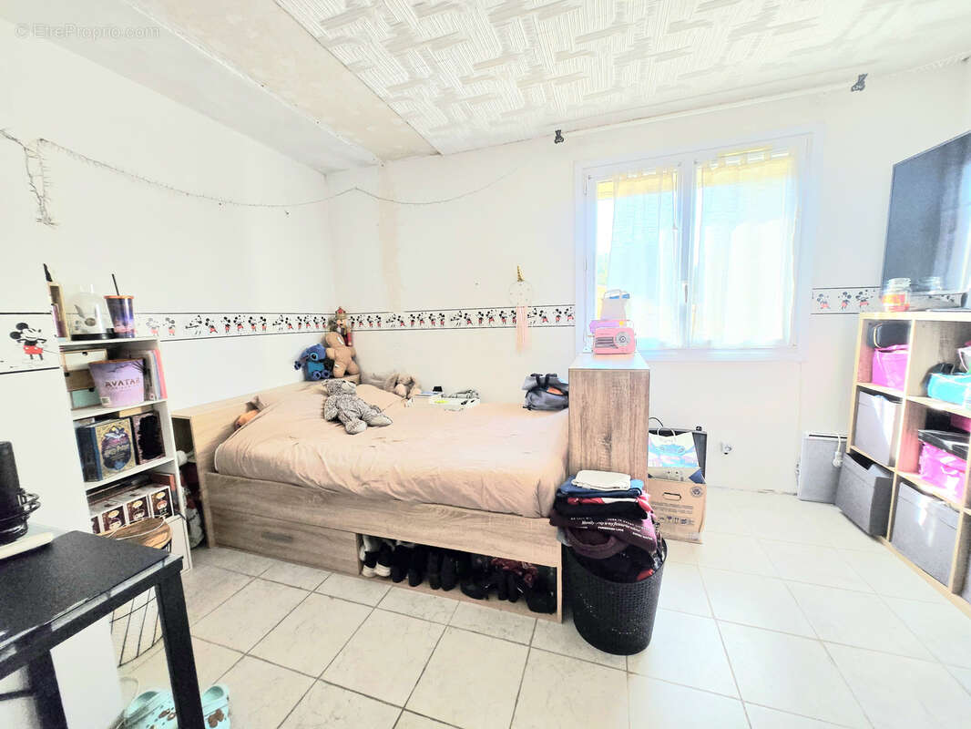 La seyne sur mer - villa en 2 appartements - photo 10