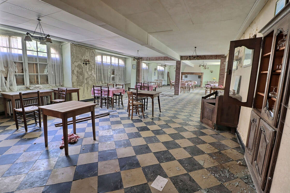 Maison à LATRONQUIERE