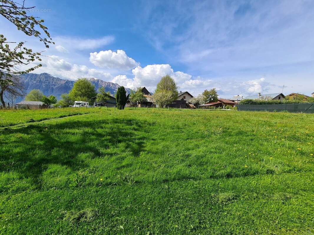 Terrain à BONVILLARD