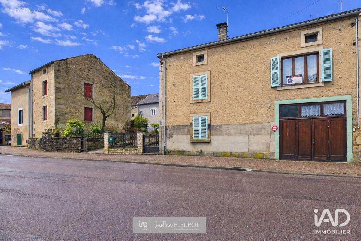 Photo 2 - Maison à FOUGEROLLES